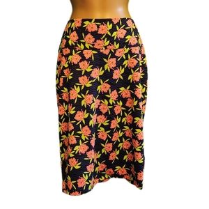 NWT LuLaRoe Lilipad Skirt (Large)